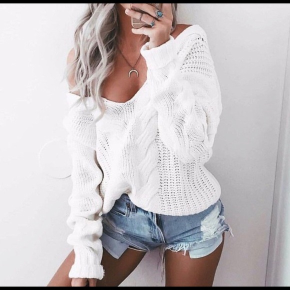 Sweaters - NWOT White Sexy V-Neck Baggy Cable Knit Sweater!